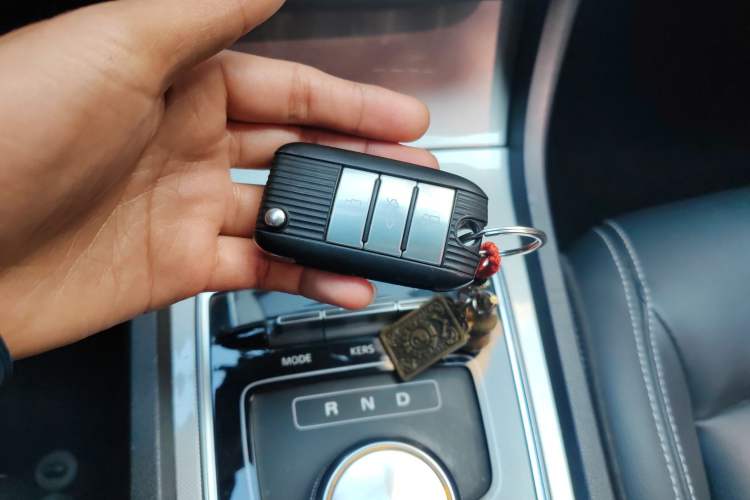 Used Roewe i6 New Energy 2017 45T Hybrid Connect & Smart Enjoyment Edition
