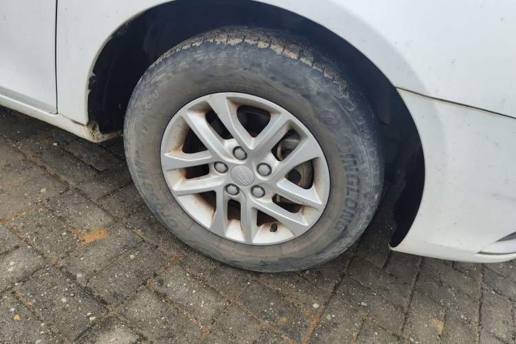 Used Geely Auto Emgrand 2016 Sedan 1.5L Manual Luxury Model