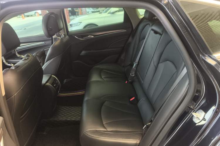 Used Buick LaCrosse 2020 652T Luxury Version Left Rear Seat