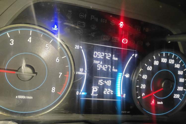 Used Honda Gienia 2017 1.5L CVT Comfort Version Odometer Close Up