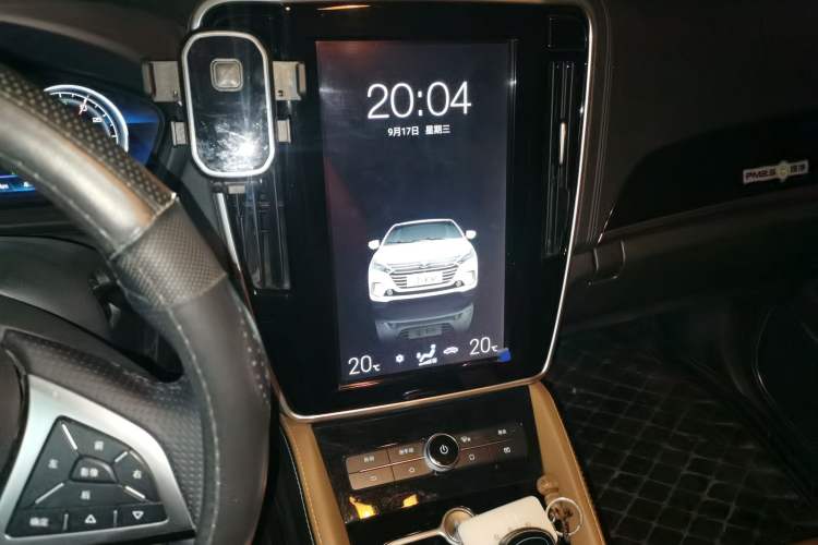 Used BYD Qin New Energy 2018 Qin EV450 Smart Connect Prestige Model
