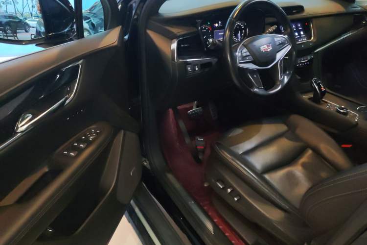 Used Cadillac XT5 2020 28T Luxury Version
