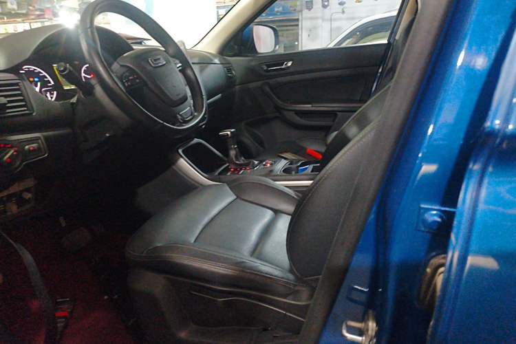 Used Qoros 5 2018 Revised Version 1.6T Automatic Leading Edition
