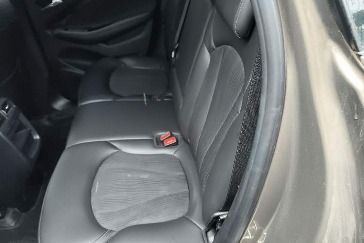 Used Buick Envision 2018 20T Two-Wheel-Drive Leading Model Left Rear Seat