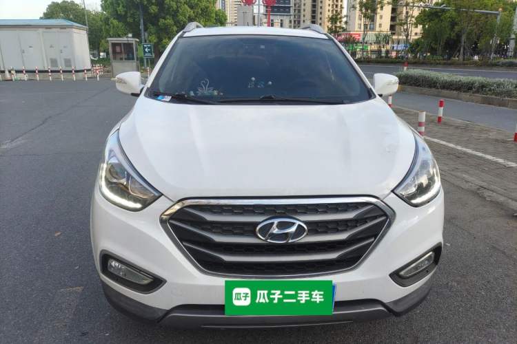 Used Hyundai ix35 2015 2.0L Automatic 2WD Smart Version China V Standard
