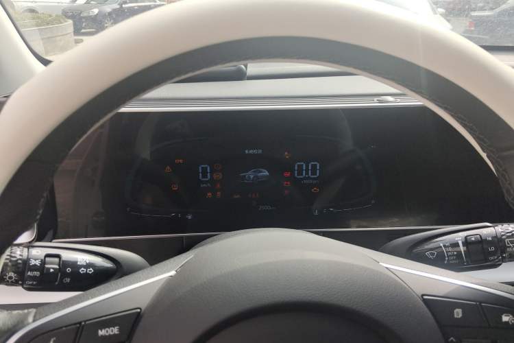 Used Hyundai ix35 2023 Musso 2.0L Deluxe Edition DLX
