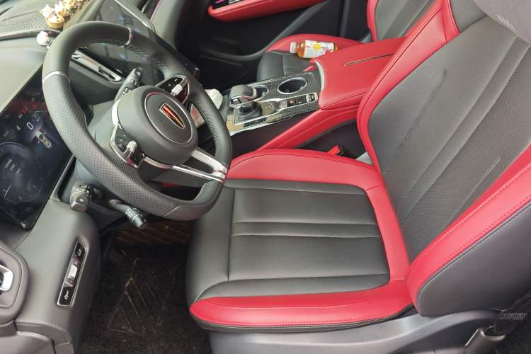 Used Hongqi HS3 2023 1.5T Two-Wheel Drive Shanwei Edition