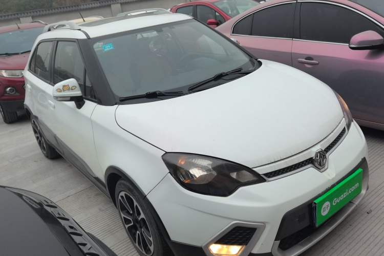Used MG 3SW 2015 1.5L AMT Elite Model
