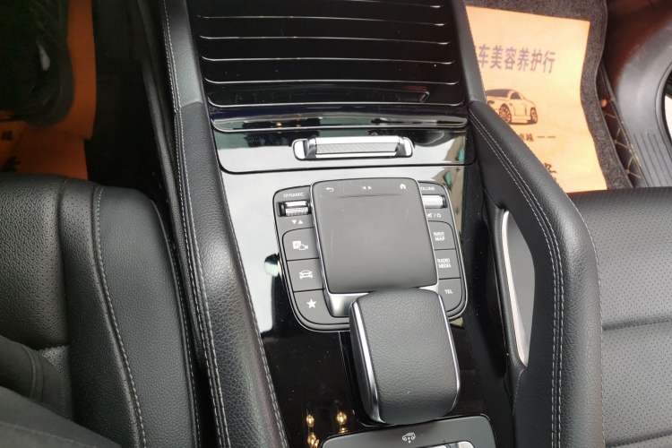 Used Mercedes-Benz GLE 2022 GLE 350 4MATIC Coupe SUV Luxury Model Gear Lever