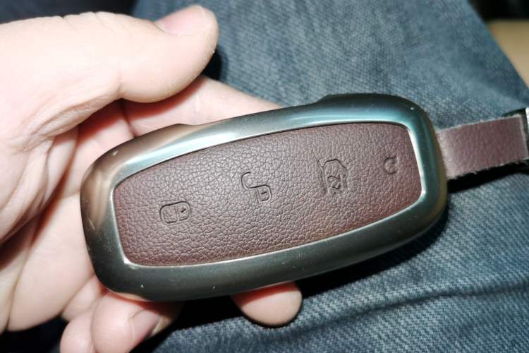 Used Denza D9 2022 DM-i 970 Four-Wheel Drive Prestige Model