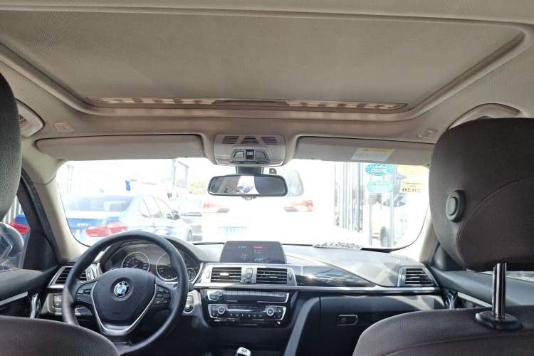 Used BMW 3 Series 2018 320Li Fashion Model
