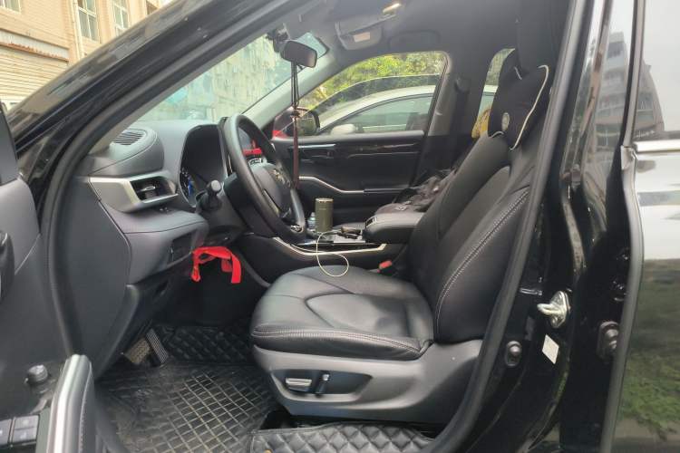 Used Toyota Highlander 2023 2.5L Smart Electric Hybrid Dual-Engine 4x4 Elite Edition 7 Seats Left Front Seat