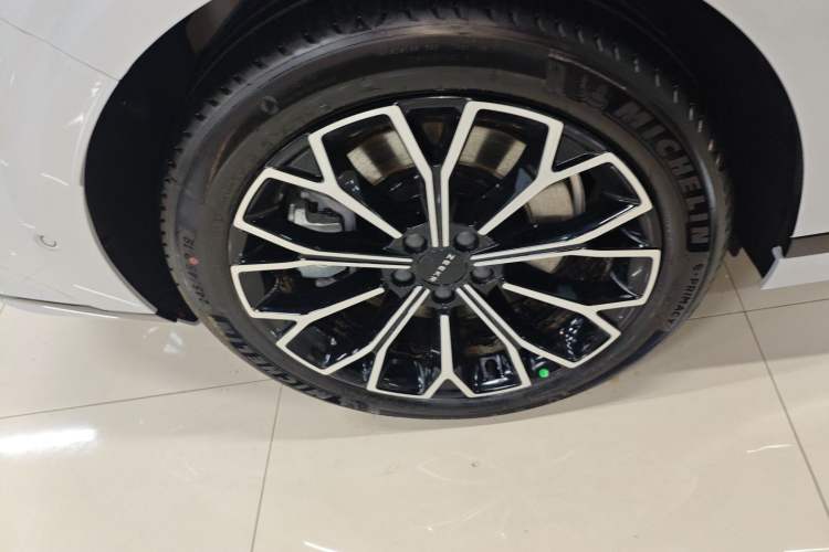 Used Zeekr 007GT 2025 Long-Range Rear-Wheel Drive Intelligent Driving Version 100 kWh
