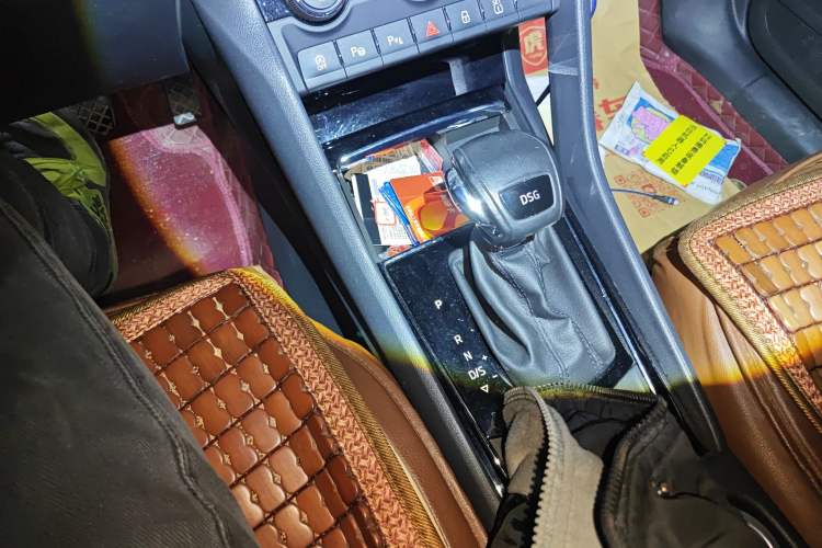 Used Skoda Kodiaq 2019 Facelifted TSI330 5-Seater Two-Wheel-Drive Luxury Enjoyment Edition China VI Standard