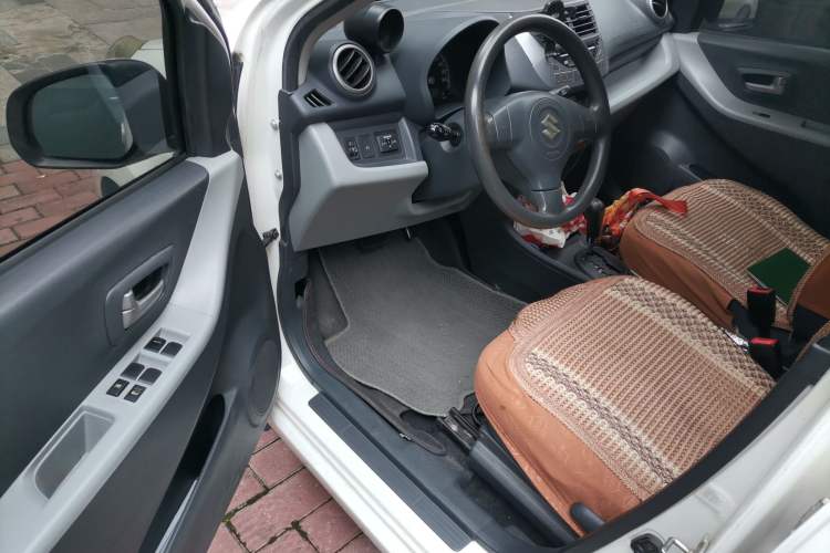 Used Suzuki Alto 2016 1.0L Automatic Deluxe Xuan Dong Edition