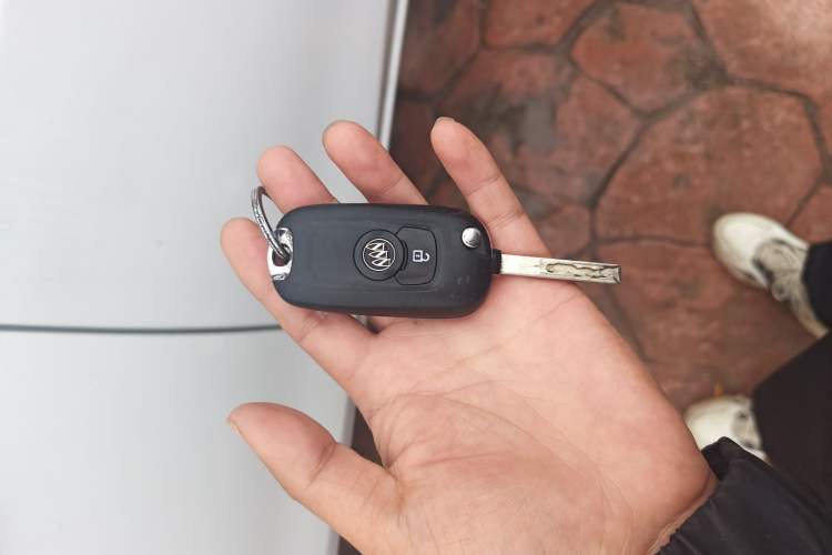 Used Buick GL6 2019 18T 6-Seater Elite Version China V Standard Vehicle Key