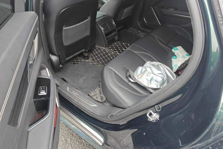 Used Jaguar XFL 2023 XFL 2.0T P250 Two-Wheel-Drive Elite Sport Edition