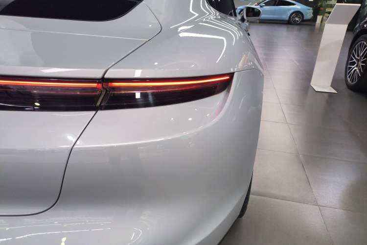 Used Porsche Taycan 2020 Taycan Exterior 3