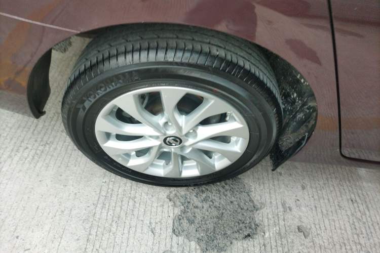 Used Nissan Sylphy 2016 1.6XV CVT Smart Enjoyment Version Right Rear Wheel Hub