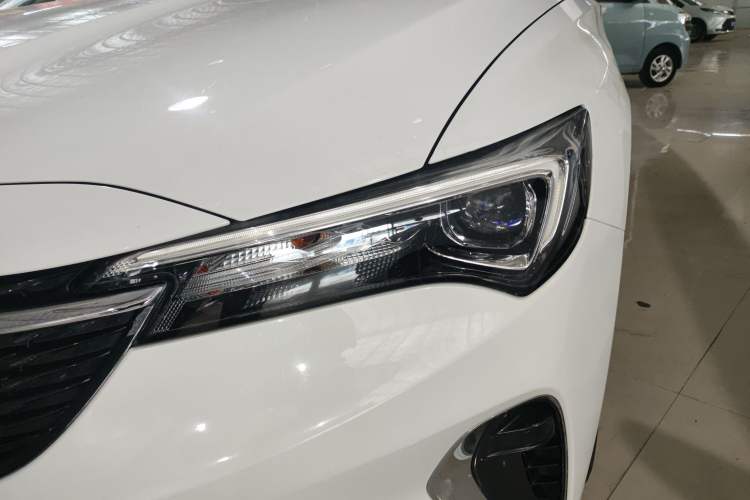 Used Buick Verano 2022 Pro 533T Fun Edition Left Front Headlight