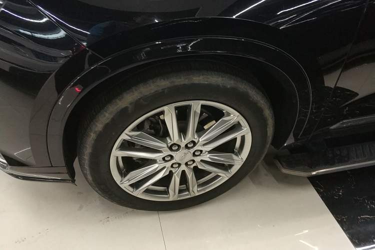 Used Cadillac XT6 2021 2.0T Six-Seater Four-Wheel-Drive Luxury Version
