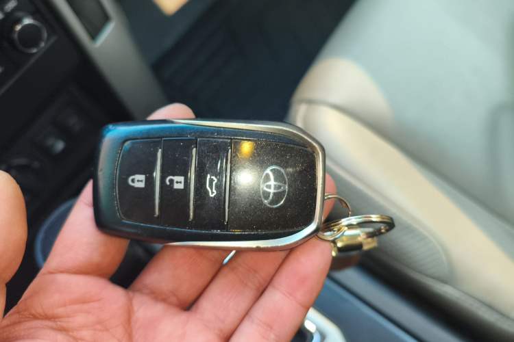 Used Toyota Prado 2010 4.0L Automatic TX-L
