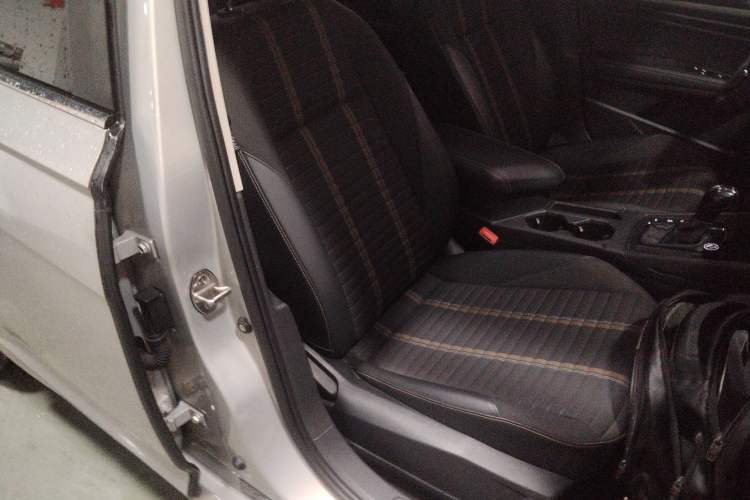 Used Volkswagen Lavida 2018 280TSI DSG Comfort Edition China V Standard Right Front Seat