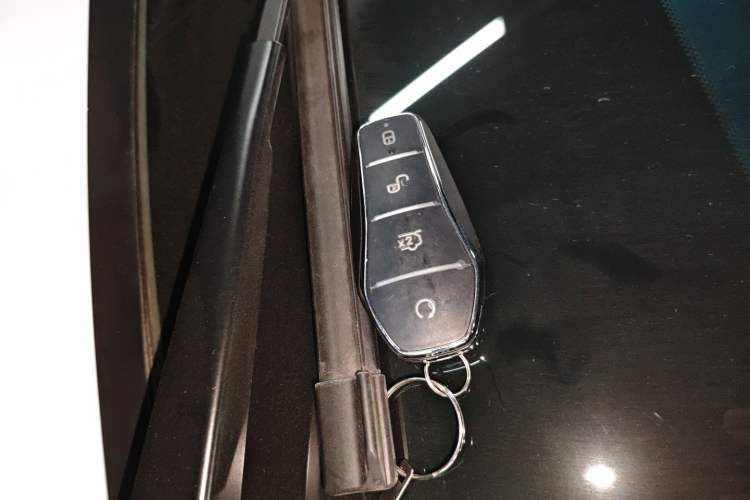 Used BYD Yuan UP 2025 Intelligent Driving Version 401 km Leading Edition