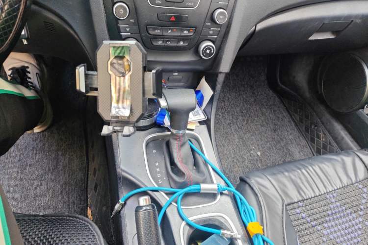 Used Bestune B50 2016 1.4T Automatic Luxury Model Gear Lever