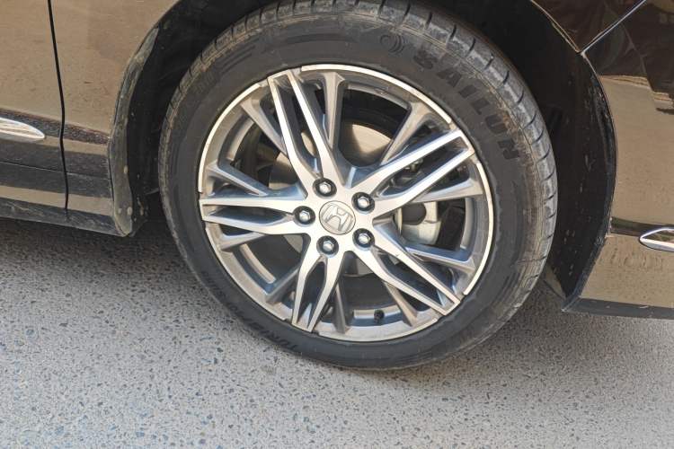 Used Honda Elysion 2019 2.0L Hybrid Supreme Edition Right Front Wheel Hub