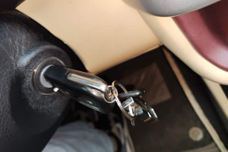 Used Toyota Highlander 2017 2.0T Two-Wheel Drive Elite Edition 5 Seats