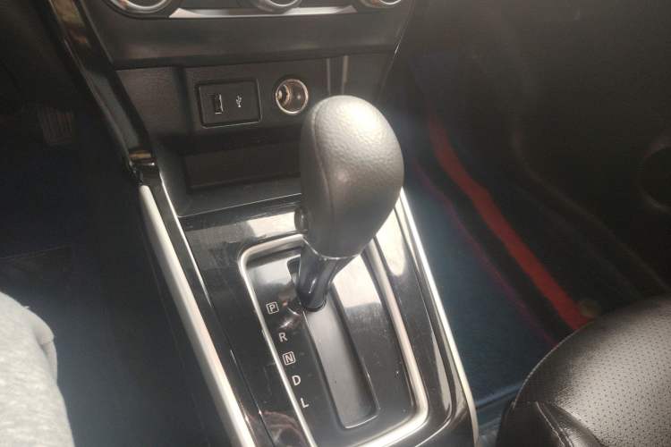 Used Nissan Sylphy 2022 Classic 1.6XL CVT Luxury Edition Gear Lever