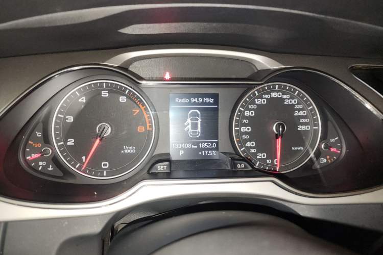 Used Audi A4L 2015 35 TFSI Automatic Comfort Model
