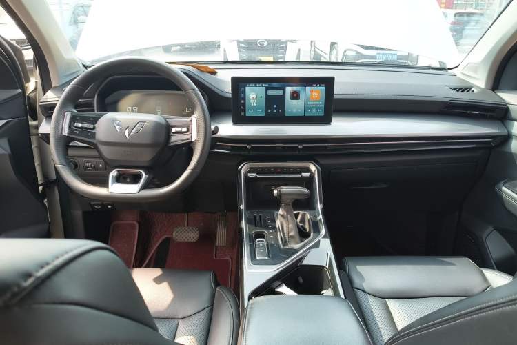 Used Wuling Asta 2021 1.5T CVT Starlight Edition
