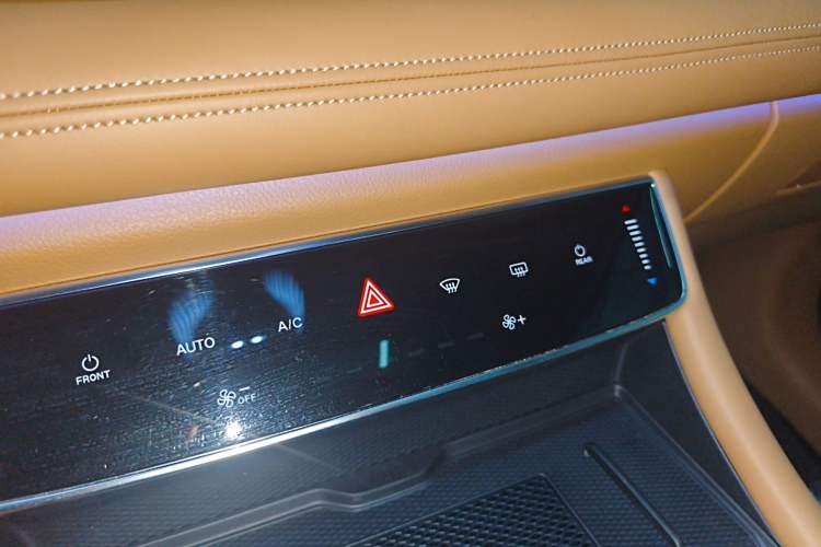 Used VOYAH Dream 2024 PHEV Ultra-Long Range Flagship Edition