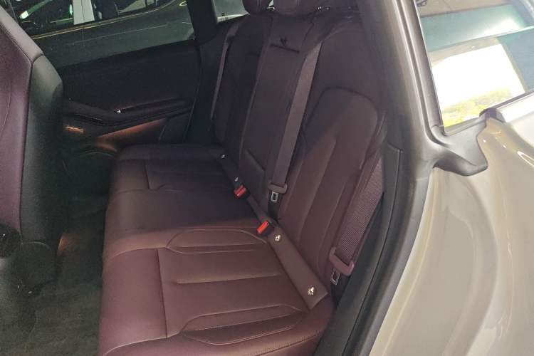 Used Nio ET5T 2024 75kWh Touring Left Rear Seat