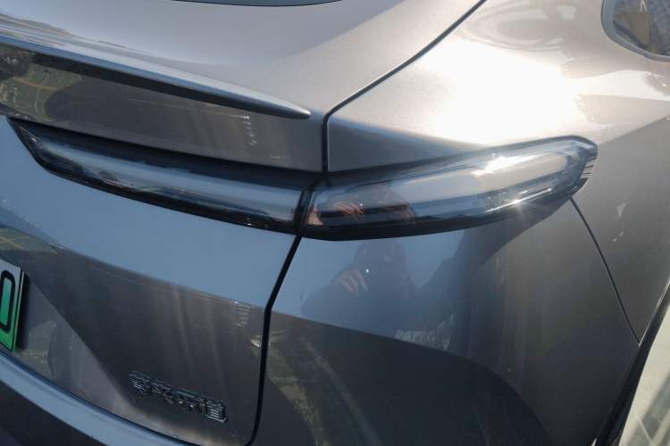 Used ONVO L60 2024 60 kWh Rear-Drive Version