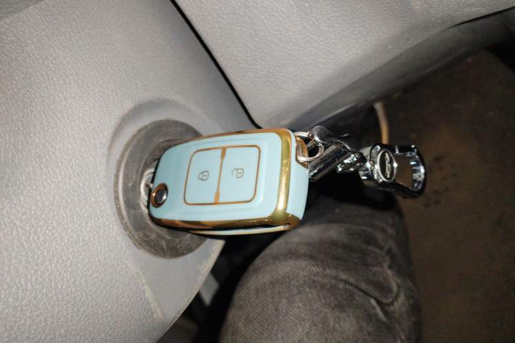 Used Karry Jiangtun E5 2025 Model Economy Edition—36.8 kWh, 6-seater
