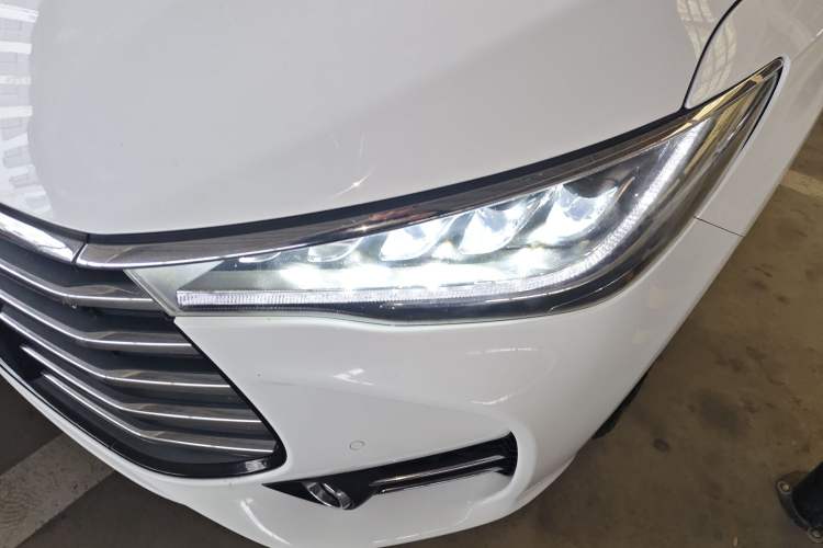 Used BYD Song MAX 2018 1.5T Automatic Smart Connect Flagship Model 6 Seats
