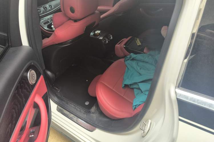 Used Mercedes-Benz E-Class 2016 E 200 L Sport Edition
