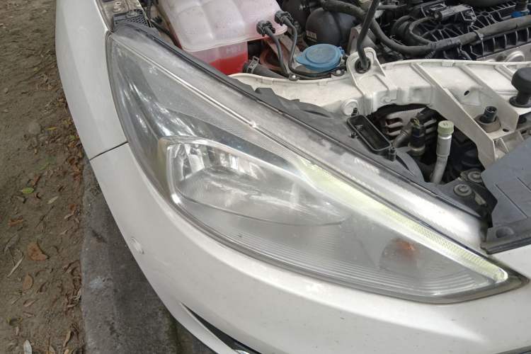 Used Ford Focus 2015 Sedan EcoBoost 180 Automatic Flagship Model
