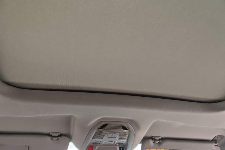 Used Peugeot 4008 New Energy 2020 1.6T PHEV Tri-Motor Version Headliner