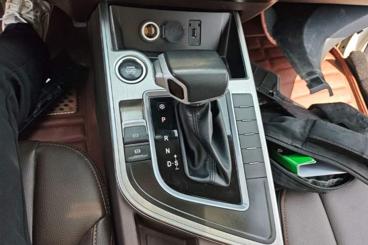 Used FORTHING Joyear X5 2017 Jingxiang Series 1.5T CVT Luxury Model
