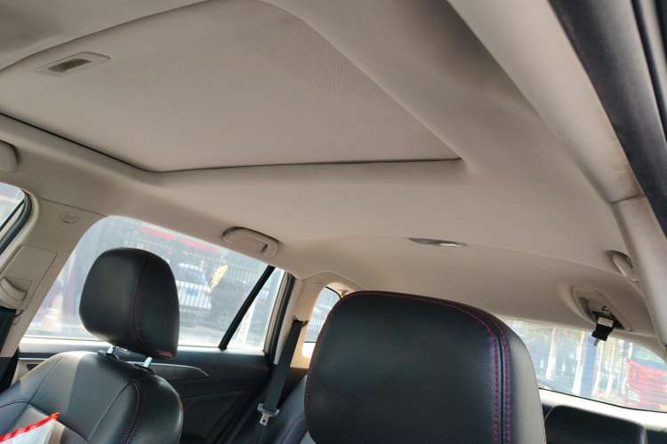 Used Changan CS75 2014 2.0L Manual Luxury Version China IV Standard