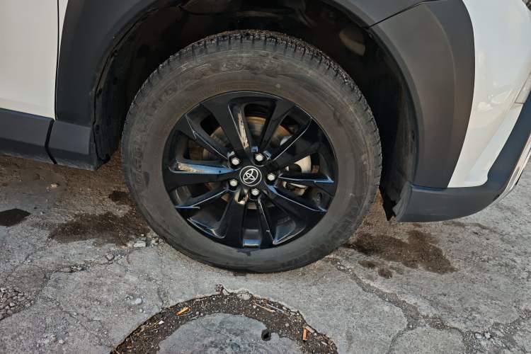 Used Toyota RAV4 2019 2.0L CVT Two-Wheel Drive Fashion X Limited Edition China V Standard