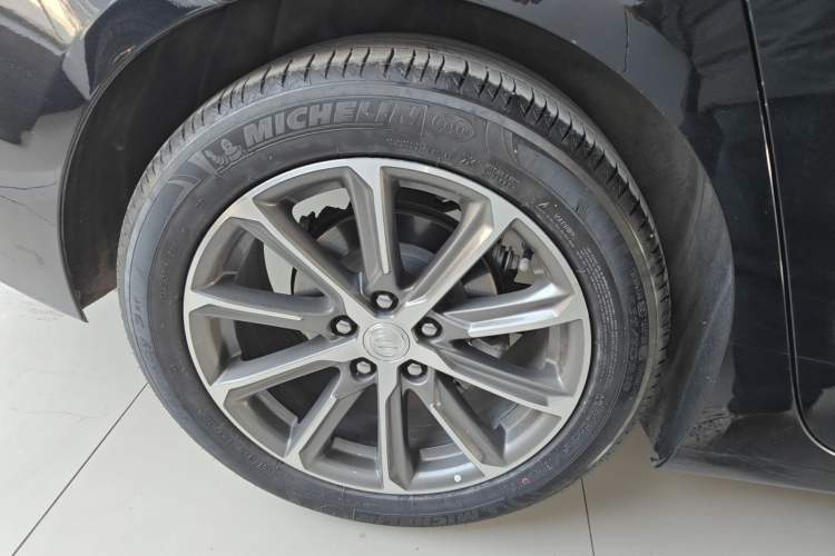 Used Buick LaCrosse 2022 652T Luxury Version