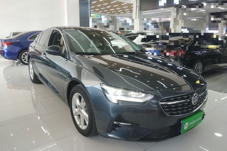 Used Buick Regal 2020 552T Elite Edition Front Right 45 Deg