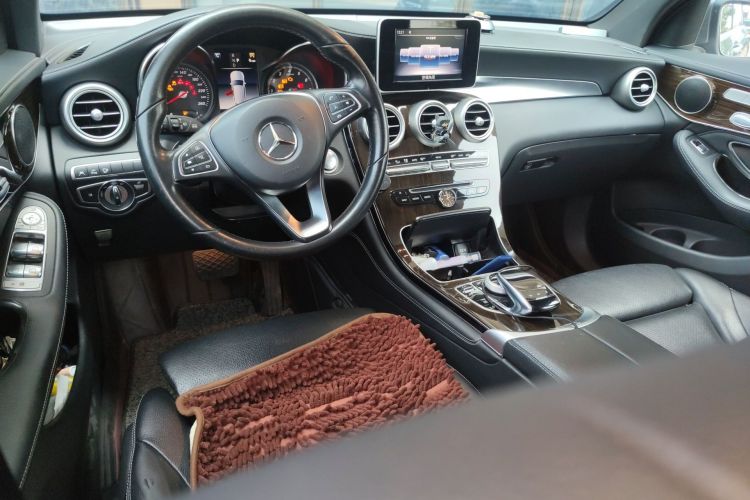 Used Mercedes-Benz GLC 2019 Facelift GLC 260 L 4MATIC Luxury Model