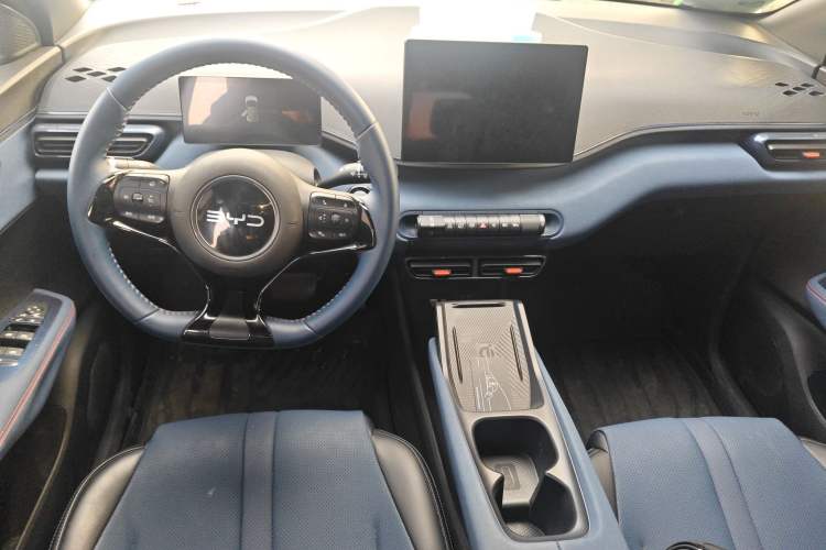 Used BYD Seagull 2025 305 km Free Version Center Console