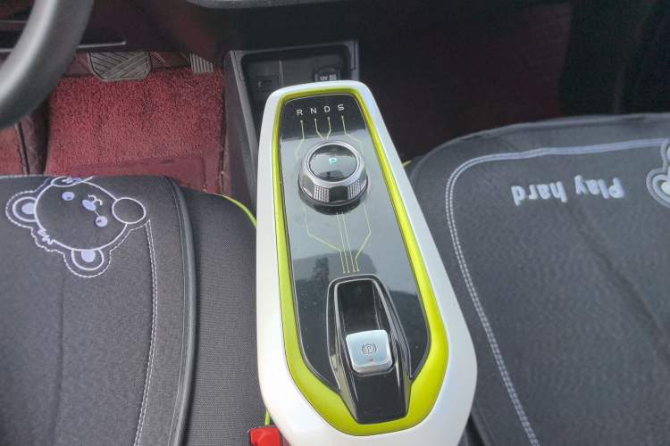 Used Oshan Benni E-Star 2022 Qingxin Edition Colorful Model Lithium-NMC